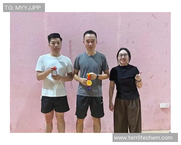 全国锦标赛回顾：成都乒乓球队展现卓越团队协作精神与实力